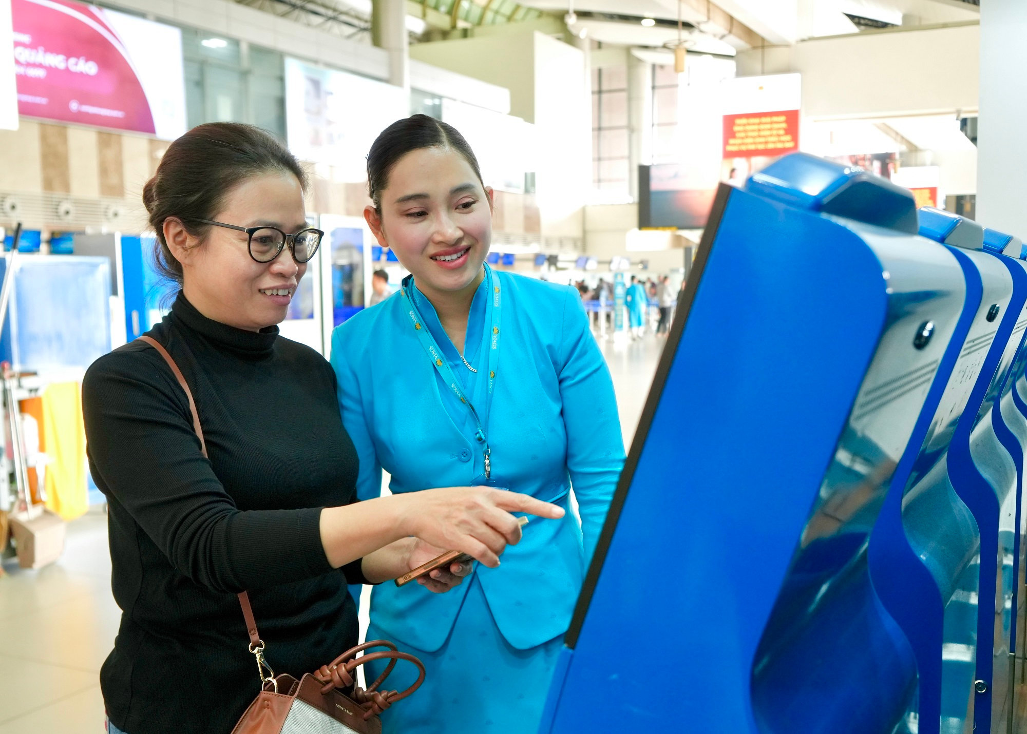 Vietnam Airlines Group khuyến nghị hành khách chủ động làm thủ tục trực tuyến trước chuyến bay.