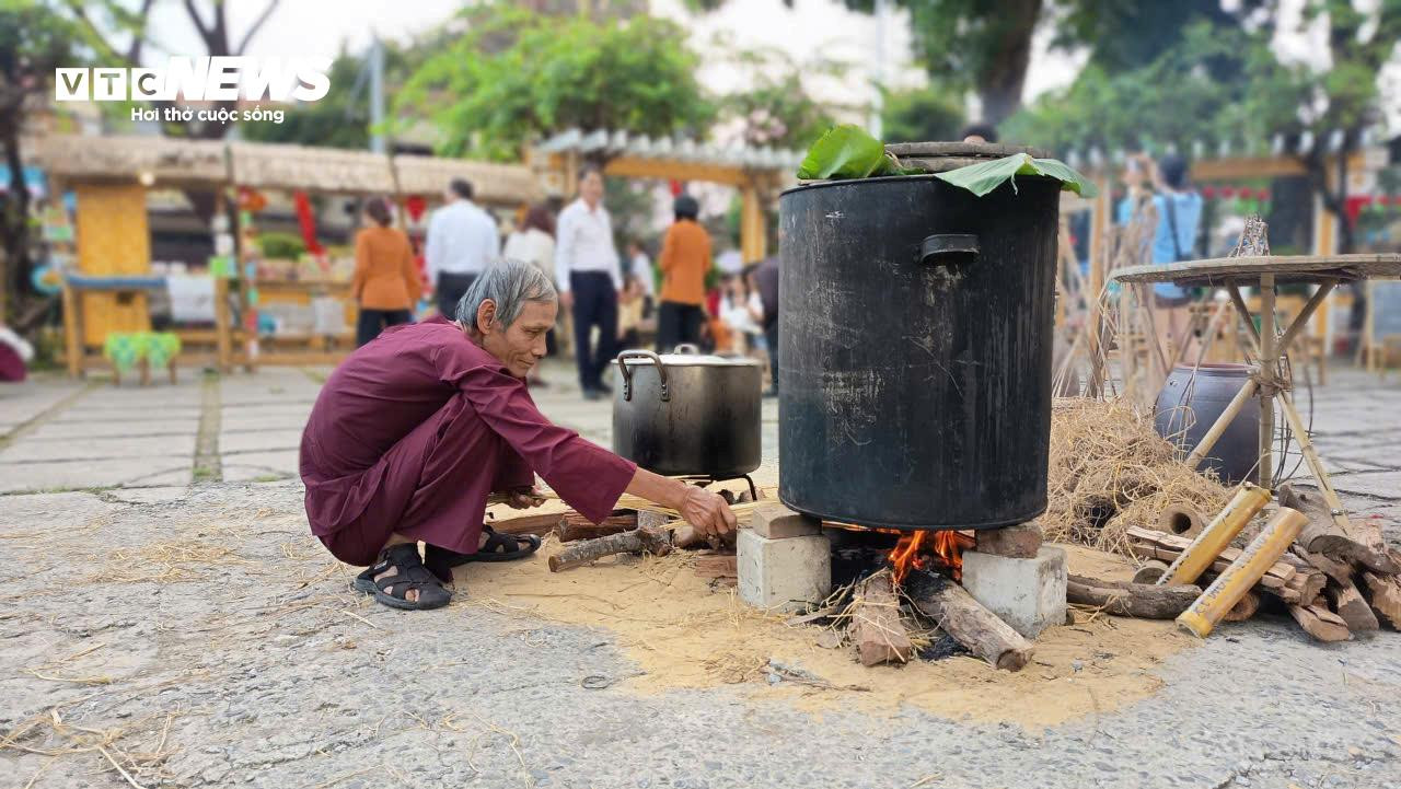 Xuất phát từ những giá trị văn hóa tốt đẹp ấy, 