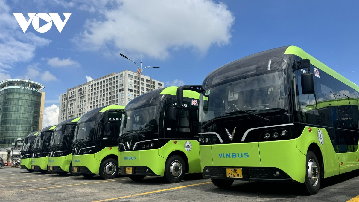 tp.hcm đưa vào hoạt động thêm 169 xe buýt điện từ 1 3 hình ảnh 1 tp.hcm dua vao hoat dong them 169 xe buyt dien tu 1 3 hinh anh 1