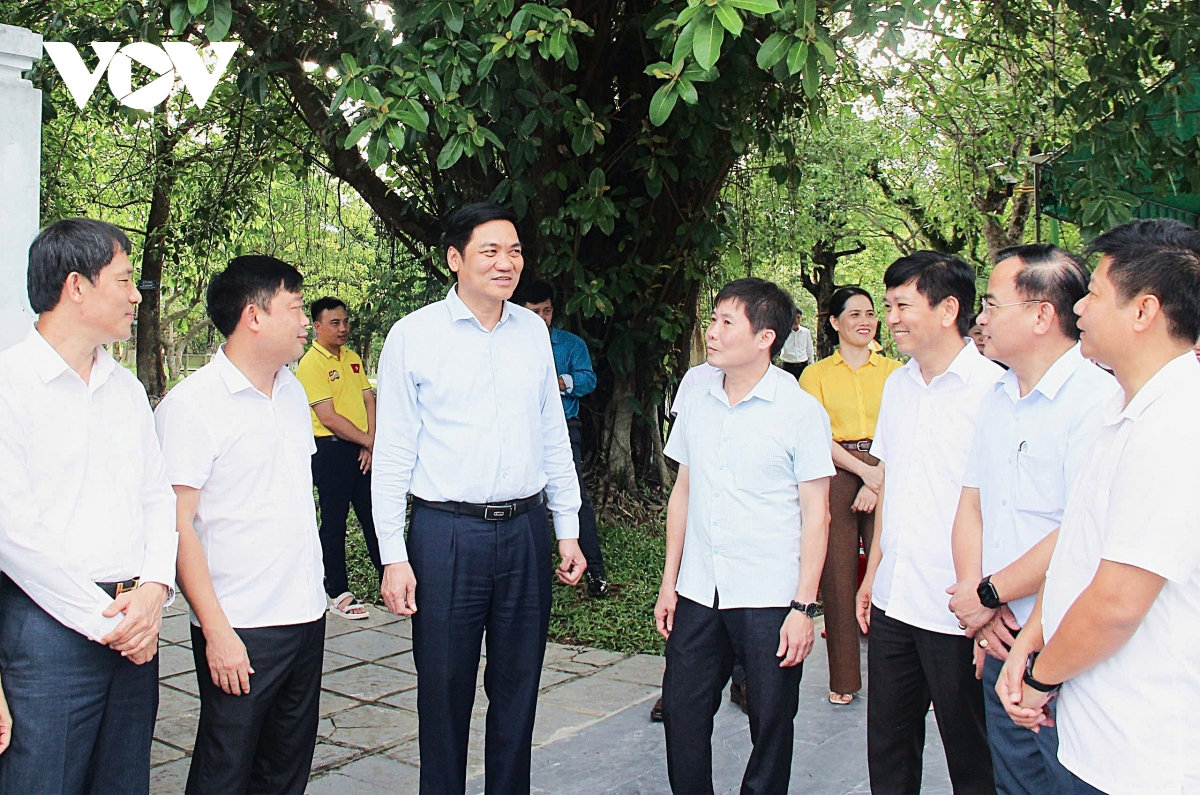  chang nuoc rut truoc ngay hoi bau cu tai nghe an hinh anh 1