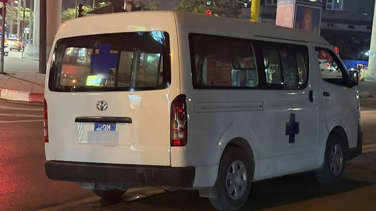 xử phạt tài xế lái xe cứu thương biển xanh vi phạm nồng độ cồn ở hà nội hình ảnh 2 xu phat tai xe lai xe cuu thuong bien xanh vi pham nong do con o ha noi hinh anh 2
