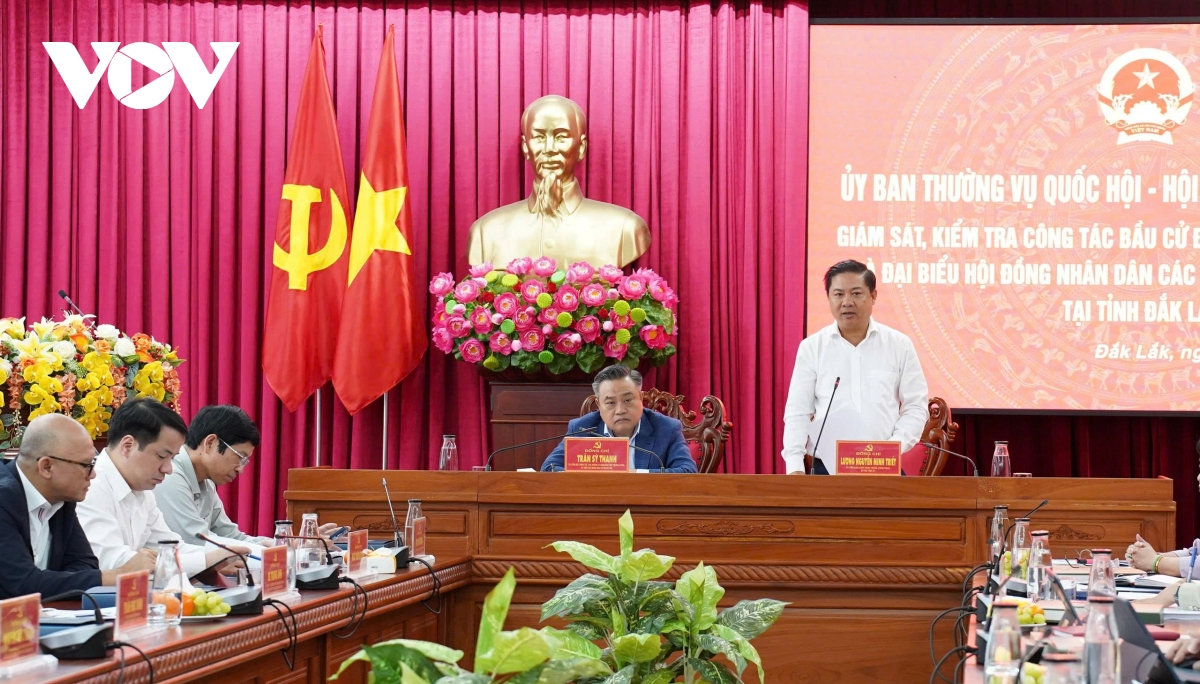 Ông trần sỹ thanh kiểm tra công tác chuẩn bị bầu cử tại Đắk lắk hình ảnh 5 Ong tran sy thanh kiem tra cong tac chuan bi bau cu tai Dak lak hinh anh 5