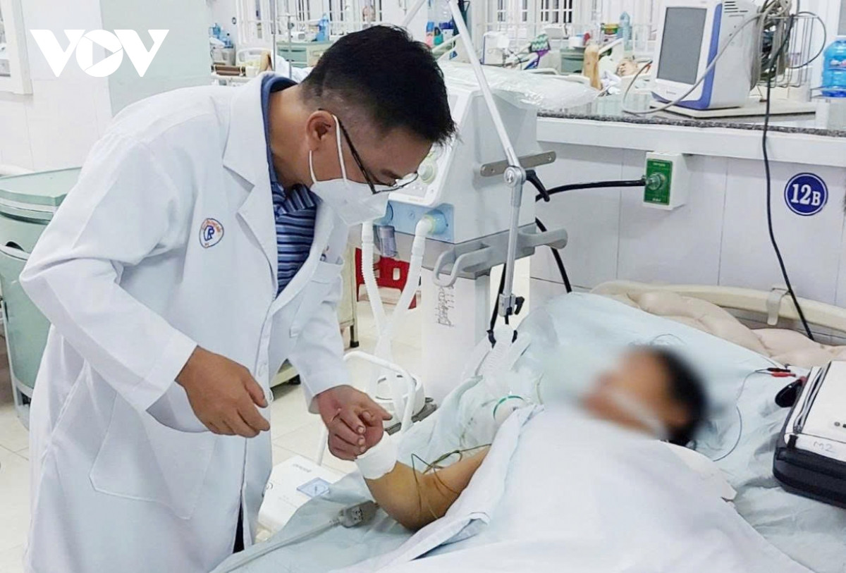 who hỗ trợ khẩn cấp thuốc giải độc botulinum đến Đà nẵng để cứu 3 bệnh nhân hình ảnh 1 who ho tro khan cap thuoc giai doc botulinum den Da nang de cuu 3 benh nhan hinh anh 1