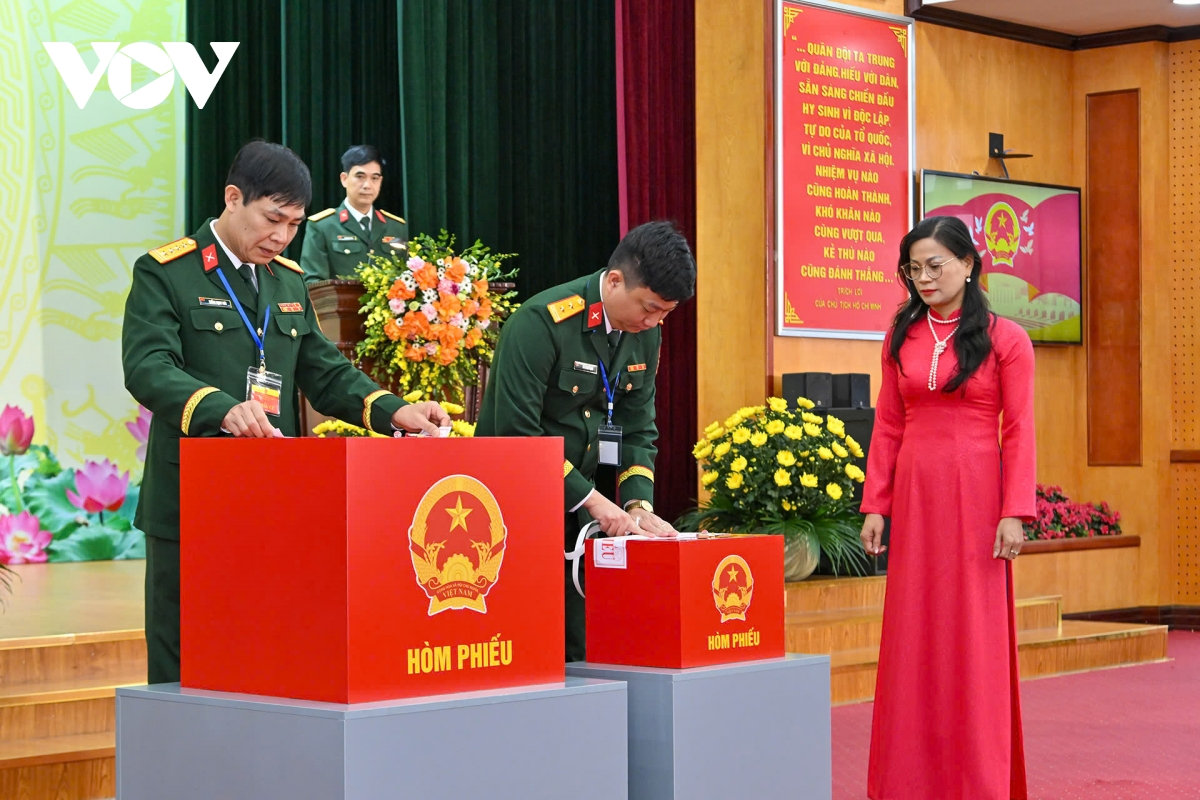 chu tich nuoc luong cuong bo phieu bau cu tai phuong hoan kiem, ha noi hinh anh 6