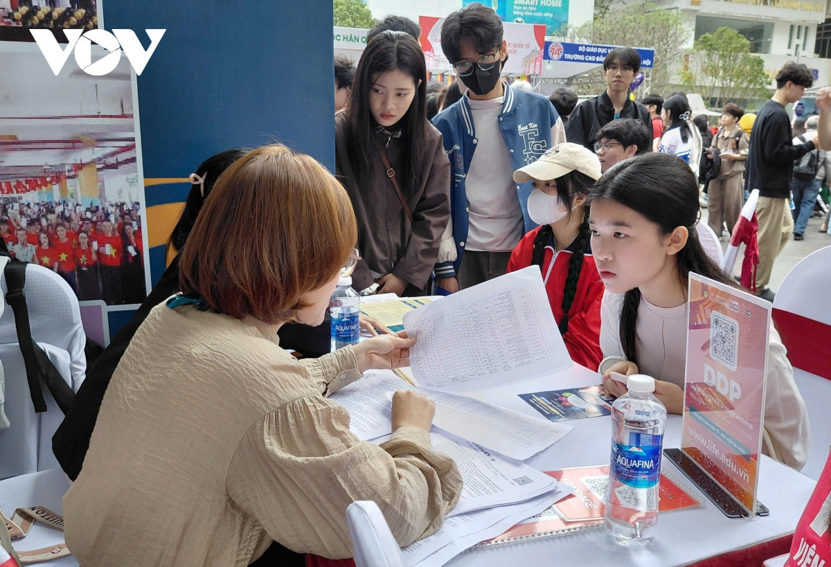 Đào tạo đại học liên ngành, đa kỹ năng lời giải cho thị trường lao động số hình ảnh 1 Dao tao dai hoc lien nganh, da ky nang loi giai cho thi truong lao dong so hinh anh 1