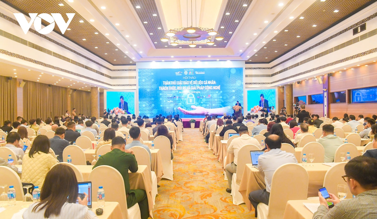 vu nhac si va tai xe grab phoi bay lo hong du lieu ca nhan, doanh nghiep tra gia hinh anh 3
