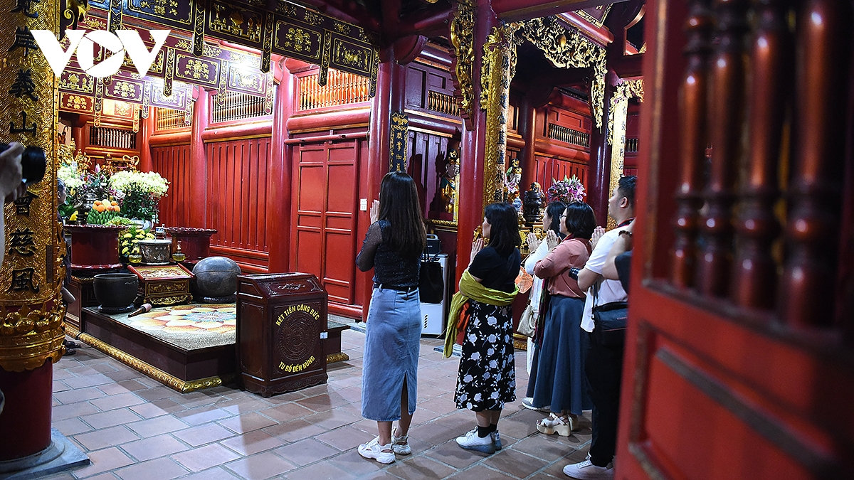 phu tho gioi thieu tour du lich dem doc dao Den hung lung linh nguon coi hinh anh 9