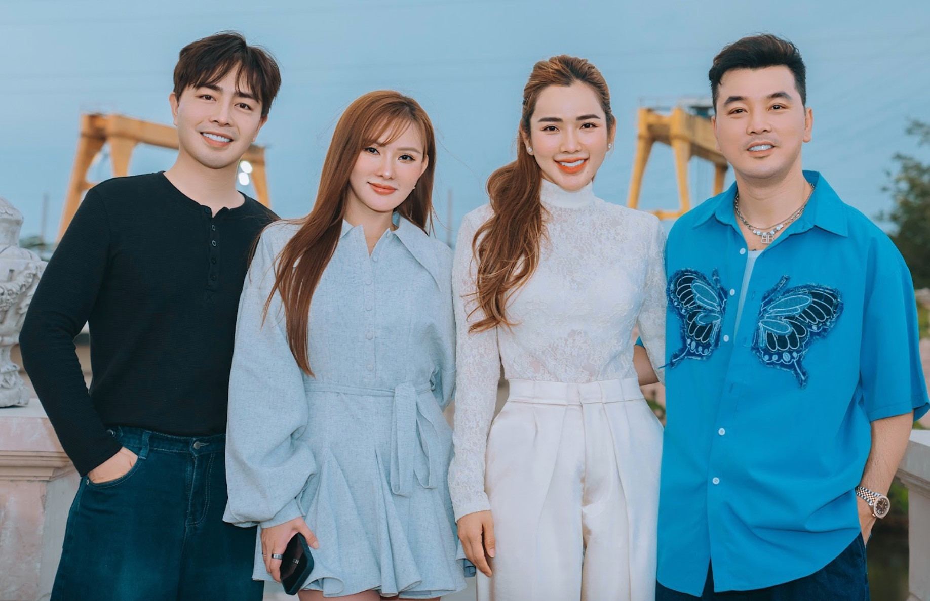 Gia đình Ưng Hoàng Phúc và Thu Thủy giữ mối quan hệ thân thiết.