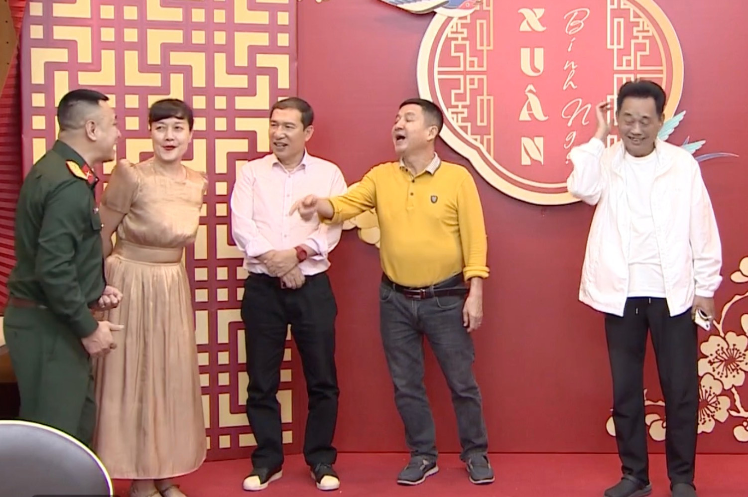 Dàn nghệ sĩ 