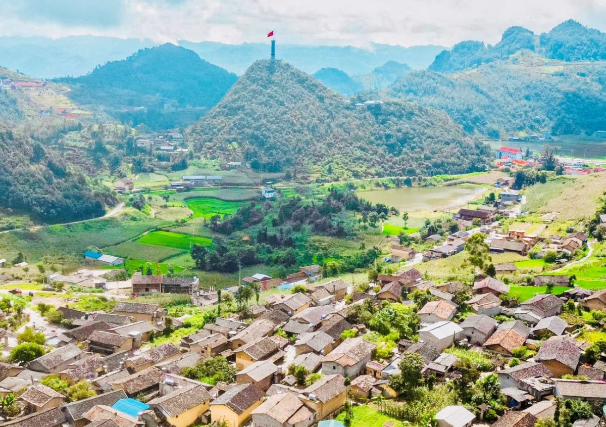 hà giang tuyên quang lọt top 51 điểm đến đẹp nhất thế giới năm 2026 hình ảnh 1 ha giang tuyen quang lot top 51 diem den dep nhat the gioi nam 2026 hinh anh 1