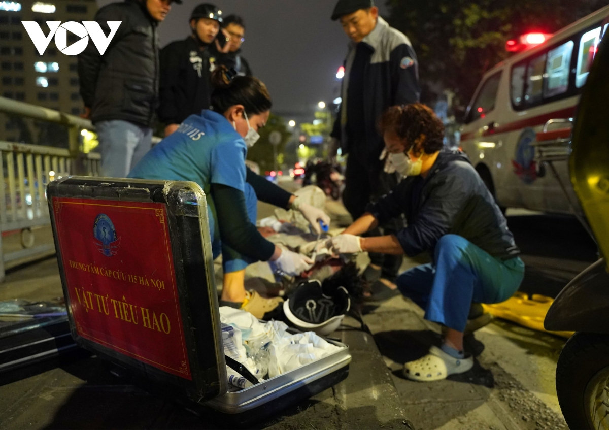 sơ cứu đúng cách khi gặp người đột quỵ, ngừng tim trên phố hình ảnh 1 so cuu dung cach khi gap nguoi dot quy, ngung tim tren pho hinh anh 1