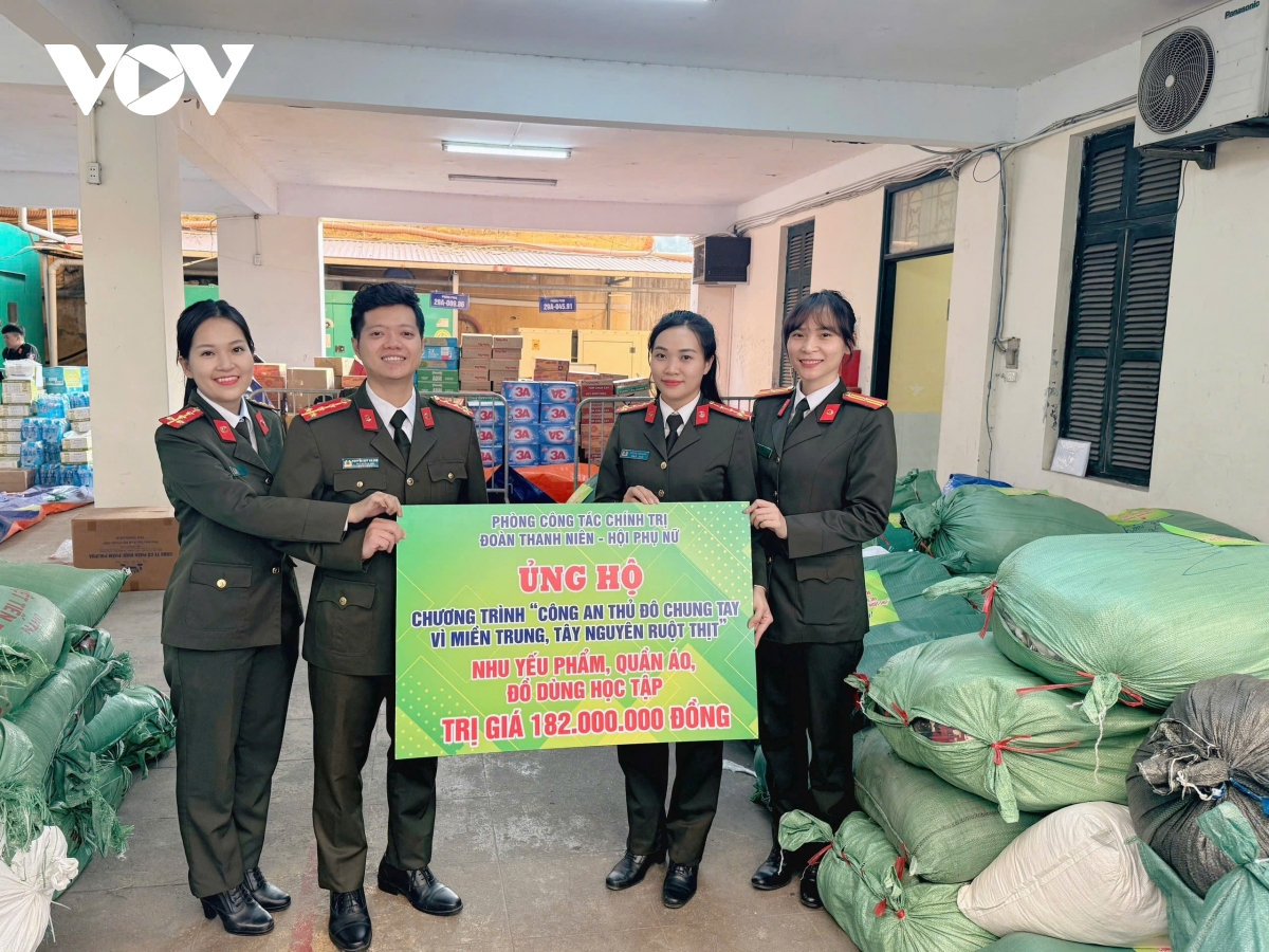 15 nam gan bo cong tac doan ngon lua nhiet huyet cua can bo cong an tieu bieu hinh anh 4