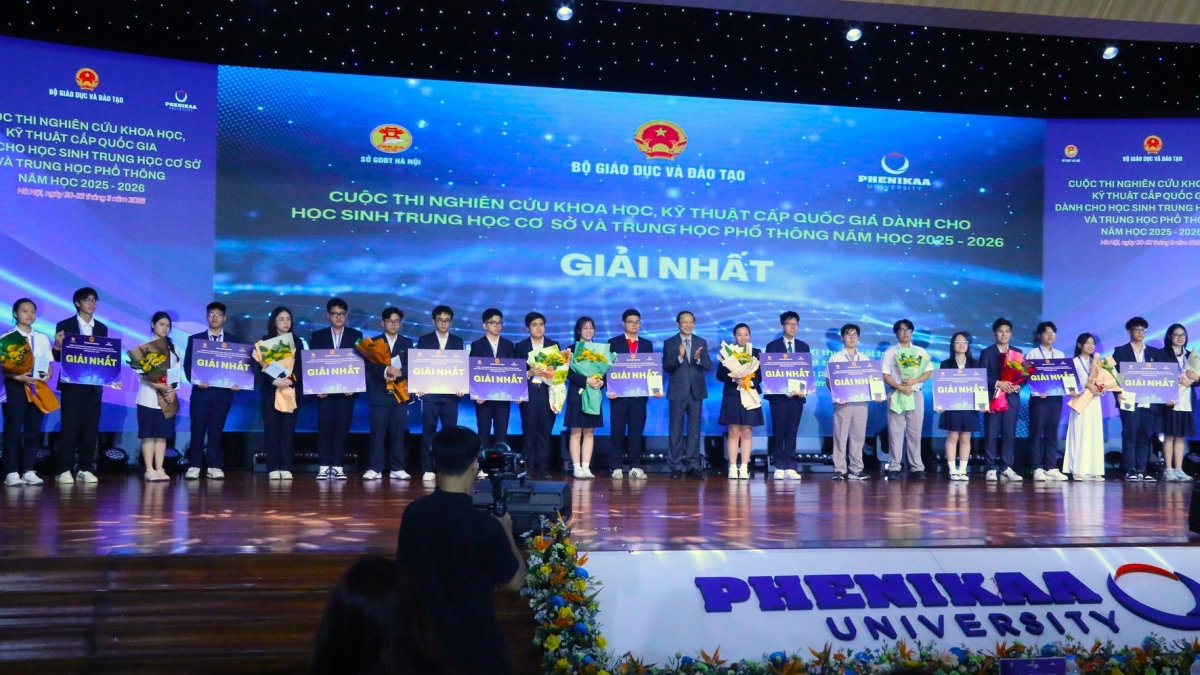 bo gdDt len tieng ve nghi van tieu cuc trong cuoc thi nghien cuu khkt cap quoc gia hinh anh 1