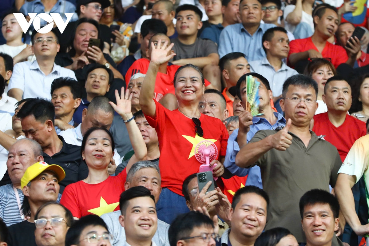 trực tiếp Đt việt nam 1-0 Đt malaysia duy mạnh sớm ghi bàn mở tỷ số hình ảnh 12 truc tiep Dt viet nam 1-0 Dt malaysia duy manh som ghi ban mo ty so hinh anh 12