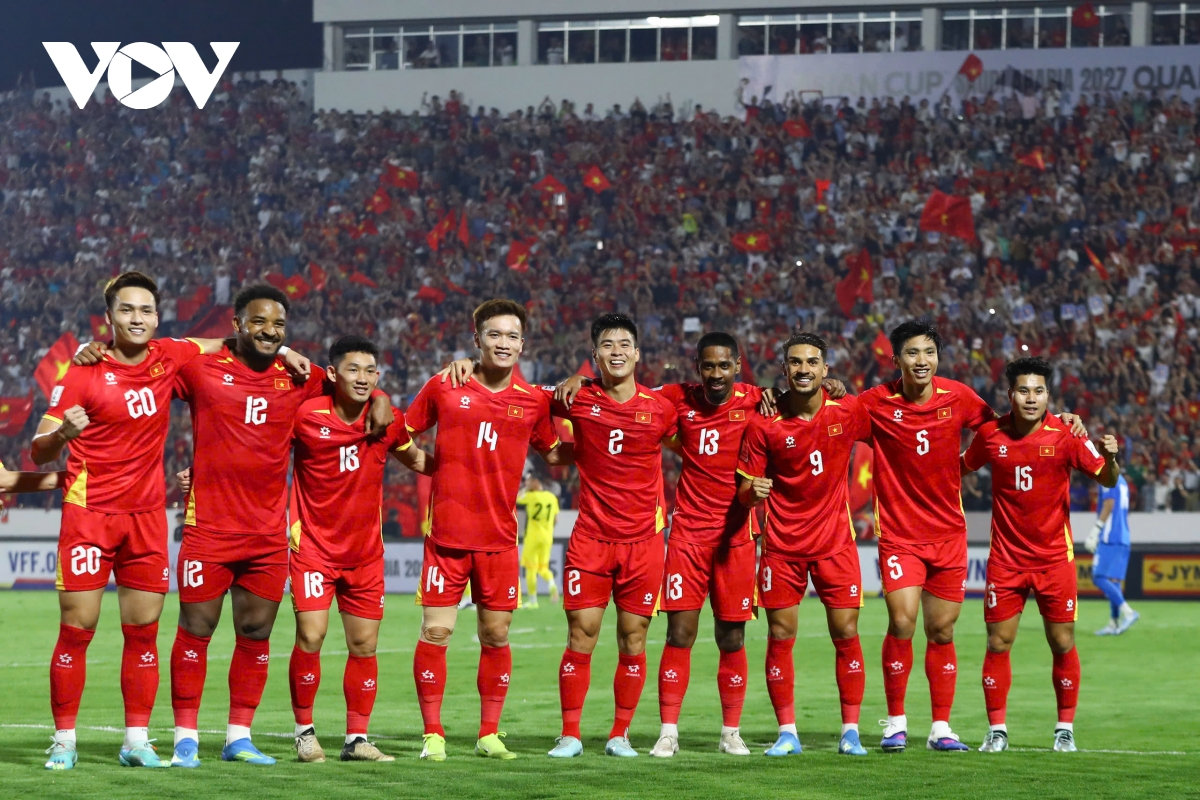 trực tiếp Đt việt nam 1-0 Đt malaysia duy mạnh sớm ghi bàn mở tỷ số hình ảnh 2 truc tiep Dt viet nam 1-0 Dt malaysia duy manh som ghi ban mo ty so hinh anh 2