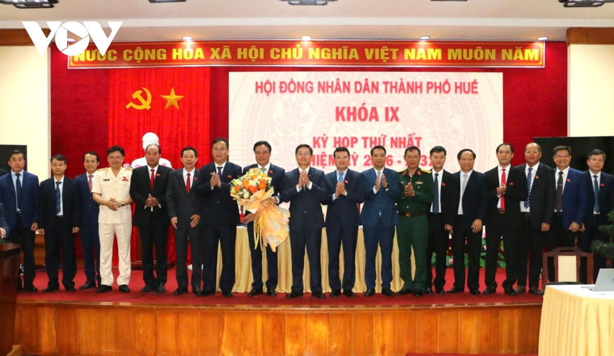 Ông nguyễn khắc toàn tái đắc cử chủ tịch ubnd thành phố huế hình ảnh 2 Ong nguyen khac toan tai dac cu chu tich ubnd thanh pho hue hinh anh 2