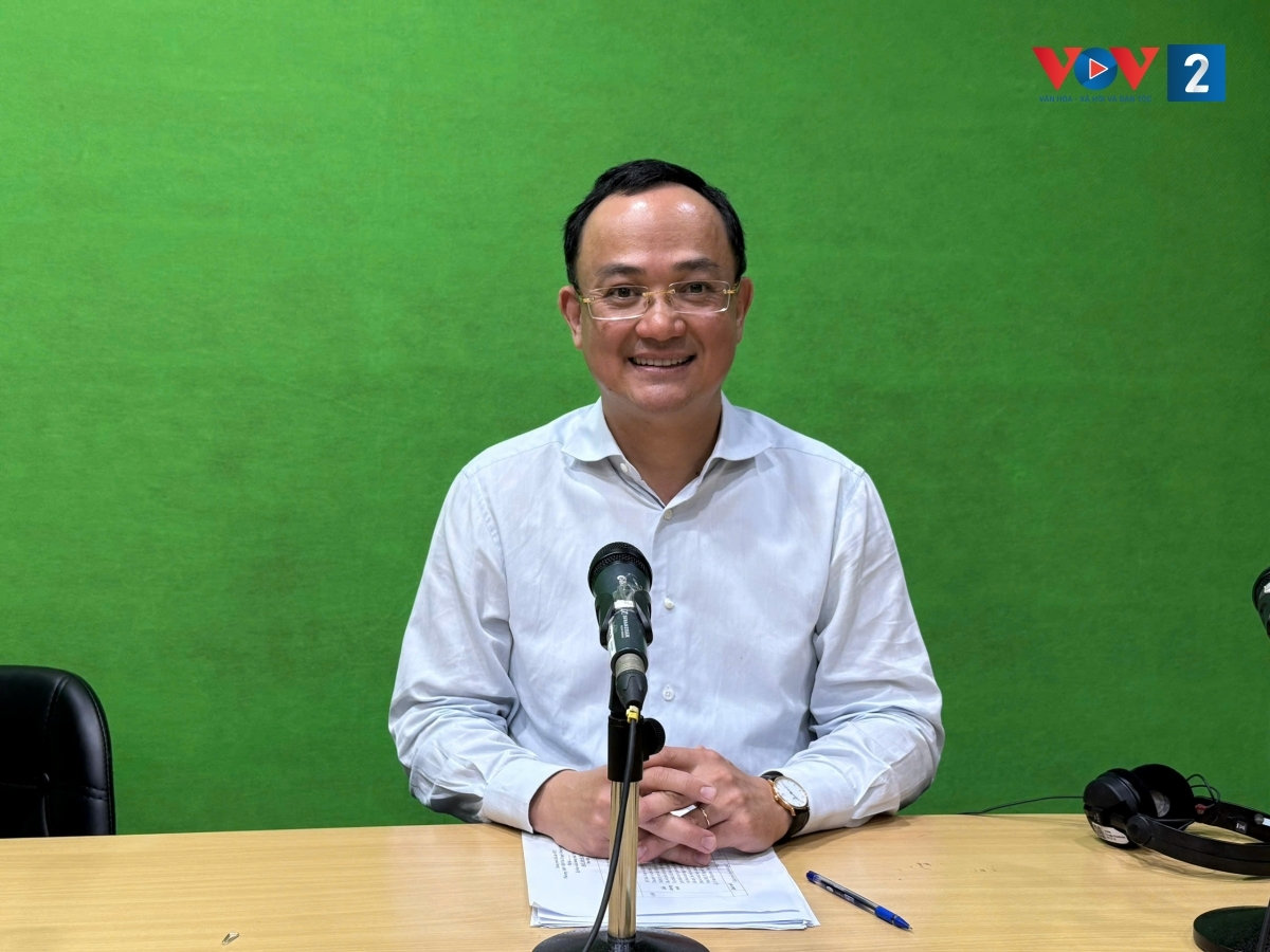 pgs.ts nguyễn ngọc sơn Đại biểu quốc hội phải có tư duy kiến tạo hình ảnh 2 pgs.ts nguyen ngoc son Dai bieu quoc hoi phai co tu duy kien tao hinh anh 2