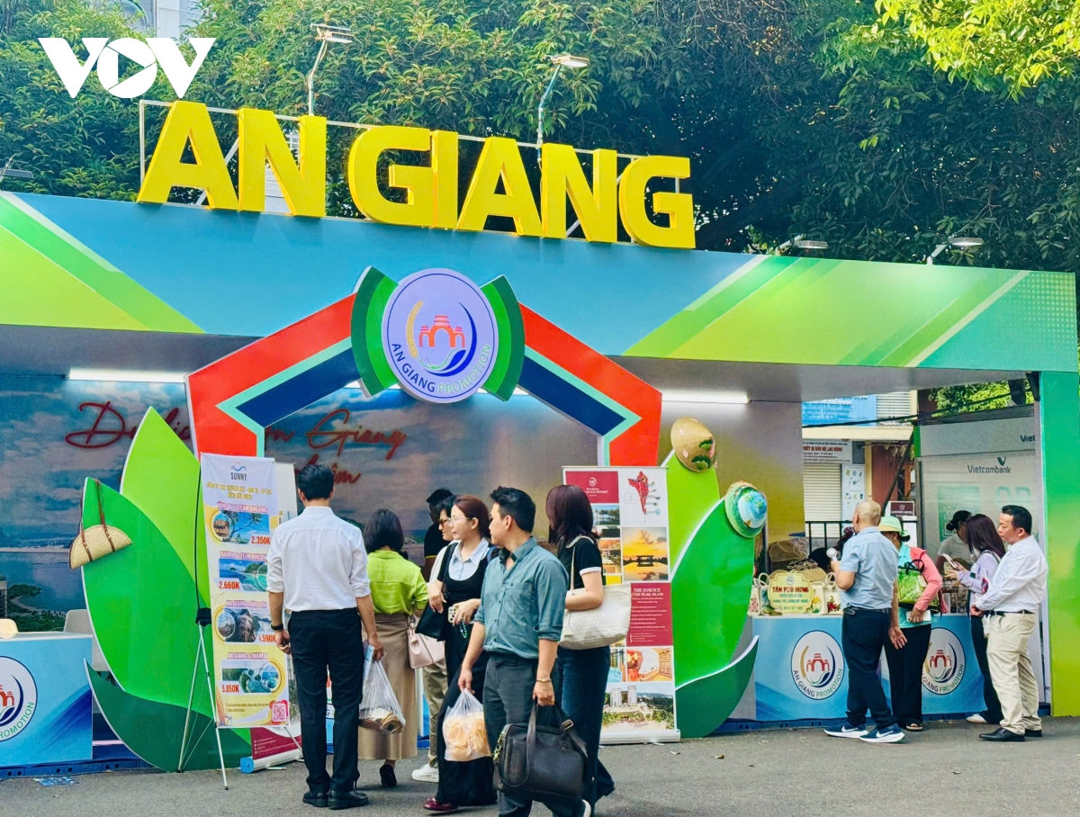 an giang đẩy mạnh kích cầu du lịch, cam kết chất lượng dịch vụ hình ảnh 4 an giang day manh kich cau du lich, cam ket chat luong dich vu hinh anh 4