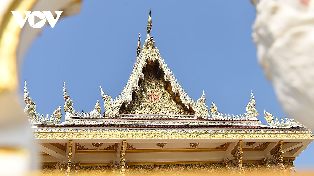 chiem nguong tuong phat khong lo tren nui o chua tham khao laem cua thai lan hinh anh 14