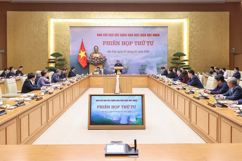 Thủ tướng Phạm Minh Chính chủ trì phiên họp thứ tư của Ban Chỉ đạo xây dựng nhà máy điện hạt nhân.
