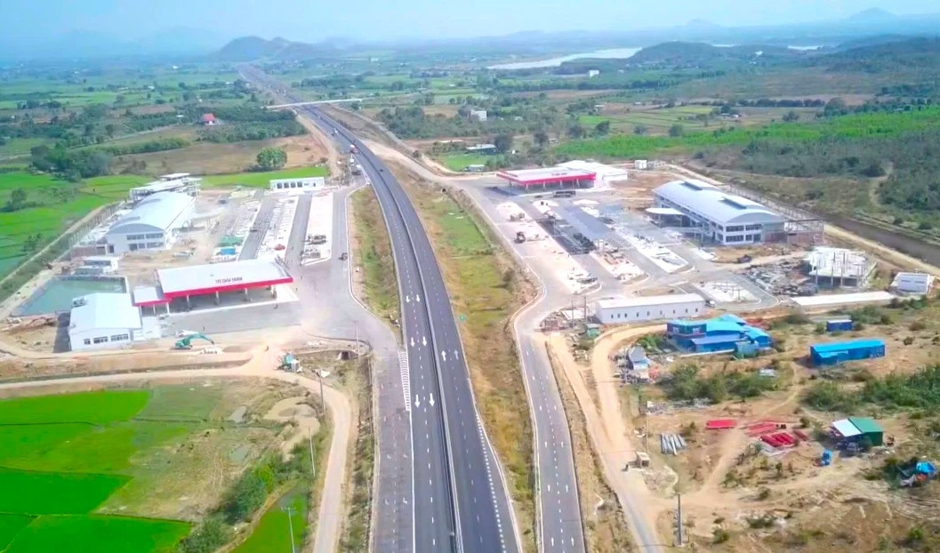 cục Đường bộ ra tối hậu thư với trạm dừng nghỉ cao tốc chậm tiến độ hình ảnh 1 cuc Duong bo ra toi hau thu voi tram dung nghi cao toc cham tien do hinh anh 1