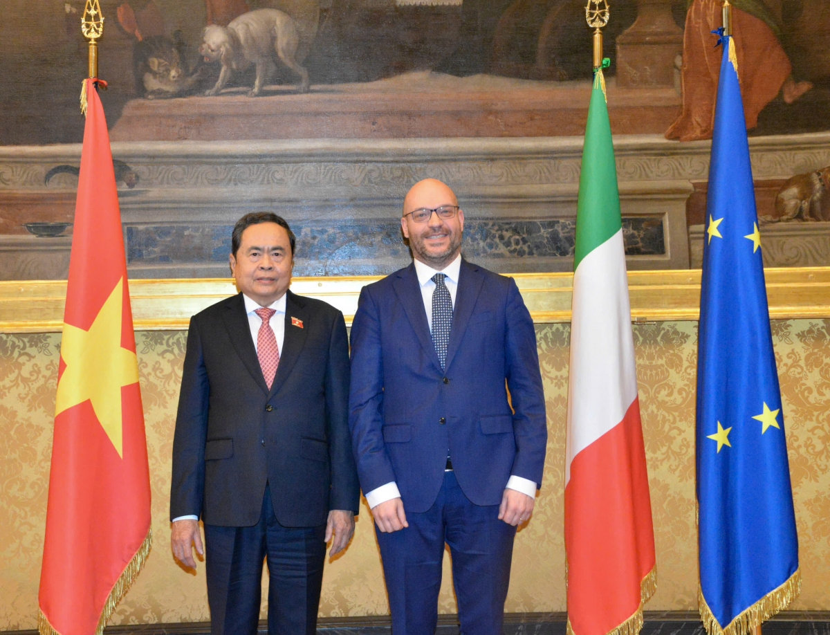 chủ tịch quốc hội trần thanh mẫn hội đàm chủ tịch hạ viện italia lorenzo fontana hình ảnh 2 chu tich quoc hoi tran thanh man hoi dam chu tich ha vien italia lorenzo fontana hinh anh 2