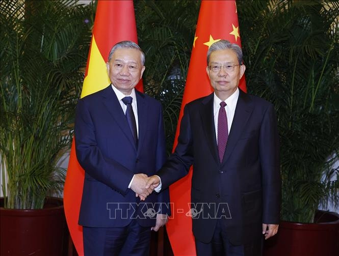 tổng bí thư, chủ tịch nước hội kiến Ủy viên trưởng nhân đại toàn quốc trung quốc hình ảnh 1 tong bi thu, chu tich nuoc hoi kien Uy vien truong nhan dai toan quoc trung quoc hinh anh 1