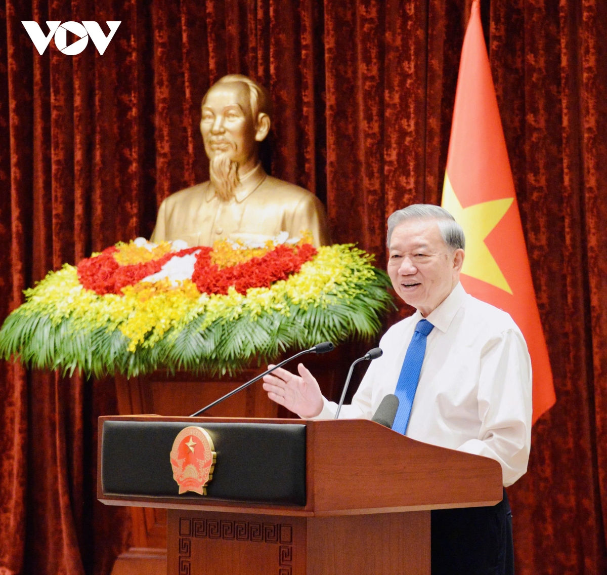 tổng bí thư, chủ tịch nước tô lâm gặp mặt đại biểu dân tộc tiêu biểu hình ảnh 2 tong bi thu, chu tich nuoc to lam gap mat dai bieu dan toc tieu bieu hinh anh 2