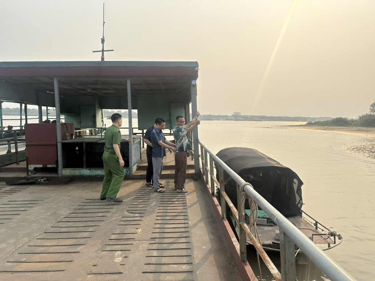 làm rõ vụ nổ súng khi va chạm giao thông ở hưng yên hình ảnh 4 lam ro vu no sung khi va cham giao thong o hung yen hinh anh 4