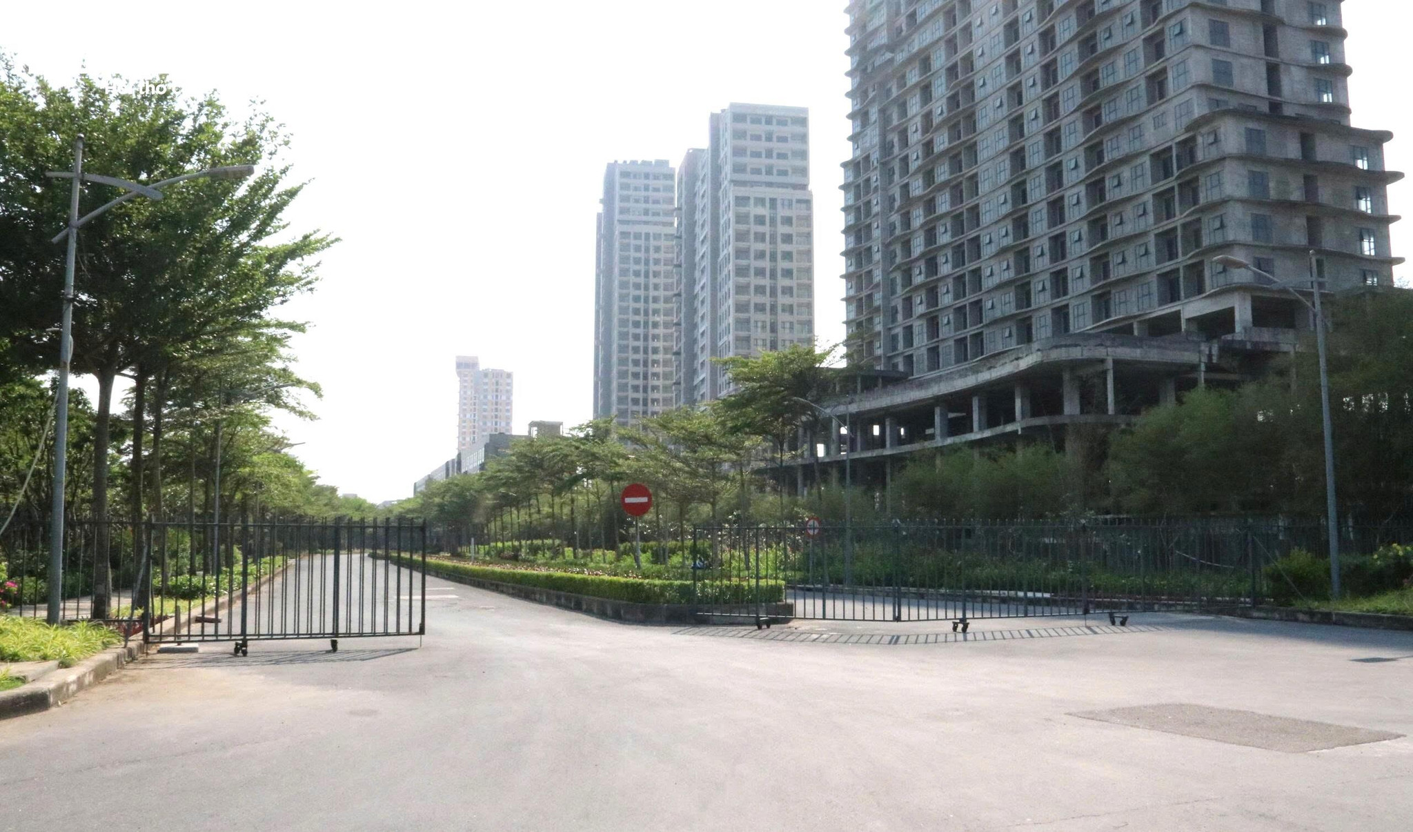 Ngoài ra, Cocobay còn nằm trong danh mục các dự án phải xử lý lại giá đất theo Kết luận 77-KL/TW ngày 2/5/2024 của Bộ Chính trị về đề án 