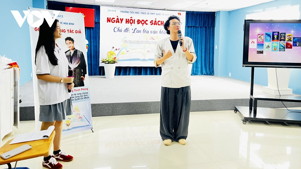cần thơ khơi dậy đam mê đọc và viết trong giới trẻ hình ảnh 3 can tho khoi day dam me doc va viet trong gioi tre hinh anh 3