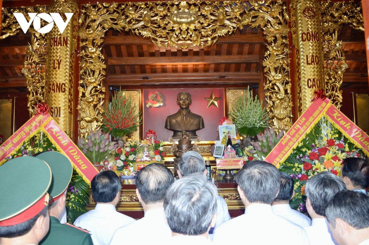 tong bi thu, chu tich nuoc to lam dang huong tuong nho tong bi thu ha huy tap hinh anh 2