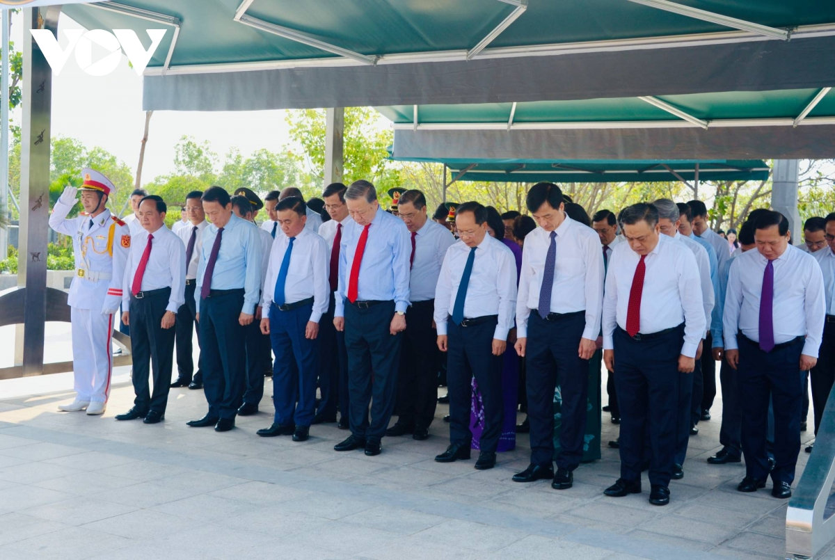 tong bi thu, chu tich nuoc to lam dang huong tuong nho tong bi thu ha huy tap hinh anh 4