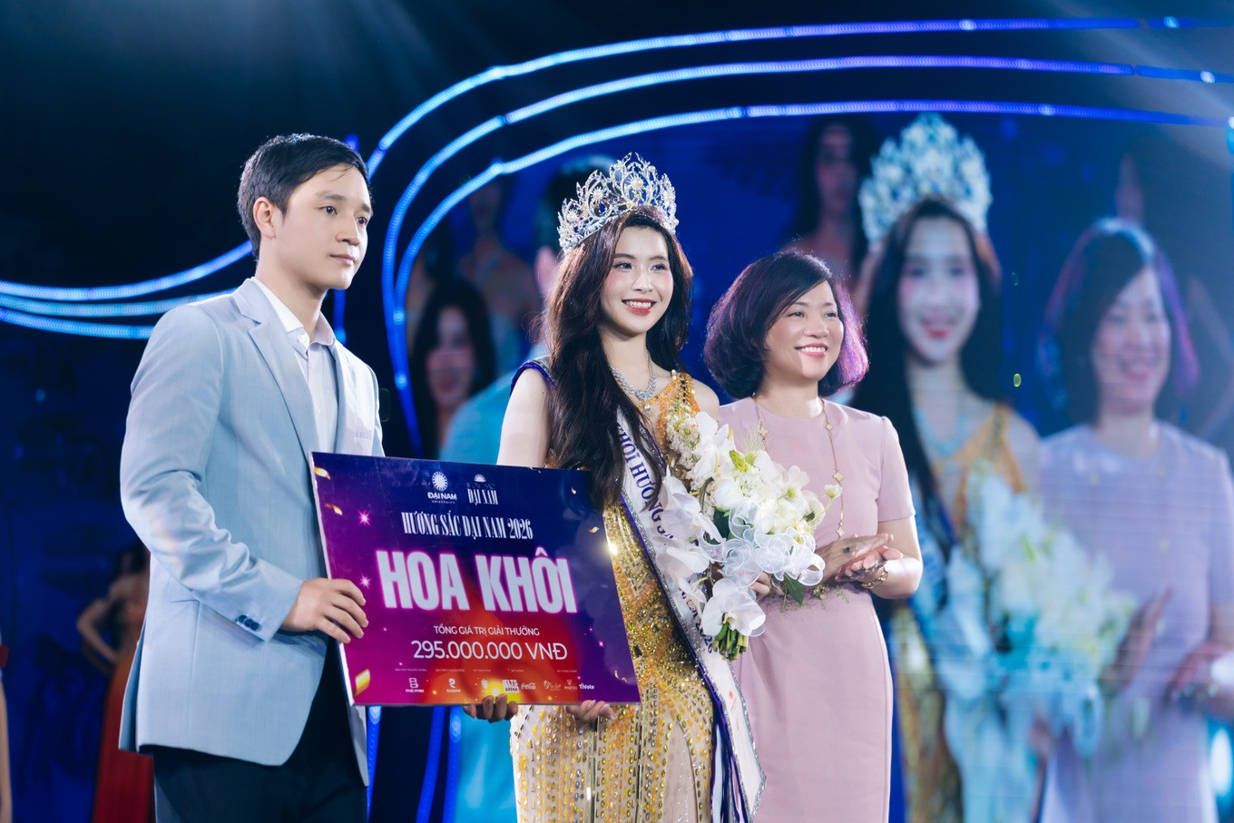 Vượt qua hàng trăm hồ sơ đăng ký, Hoàng Ngọc Huyền được xướng tên ở vị trí cao nhất. Hành trình của Ngọc Huyền ghi dấu bằng sự điềm tĩnh, phong thái trình diễn tự tin cùng tinh thần kỷ luật, kiên định xuyên suốt các vòng thi.