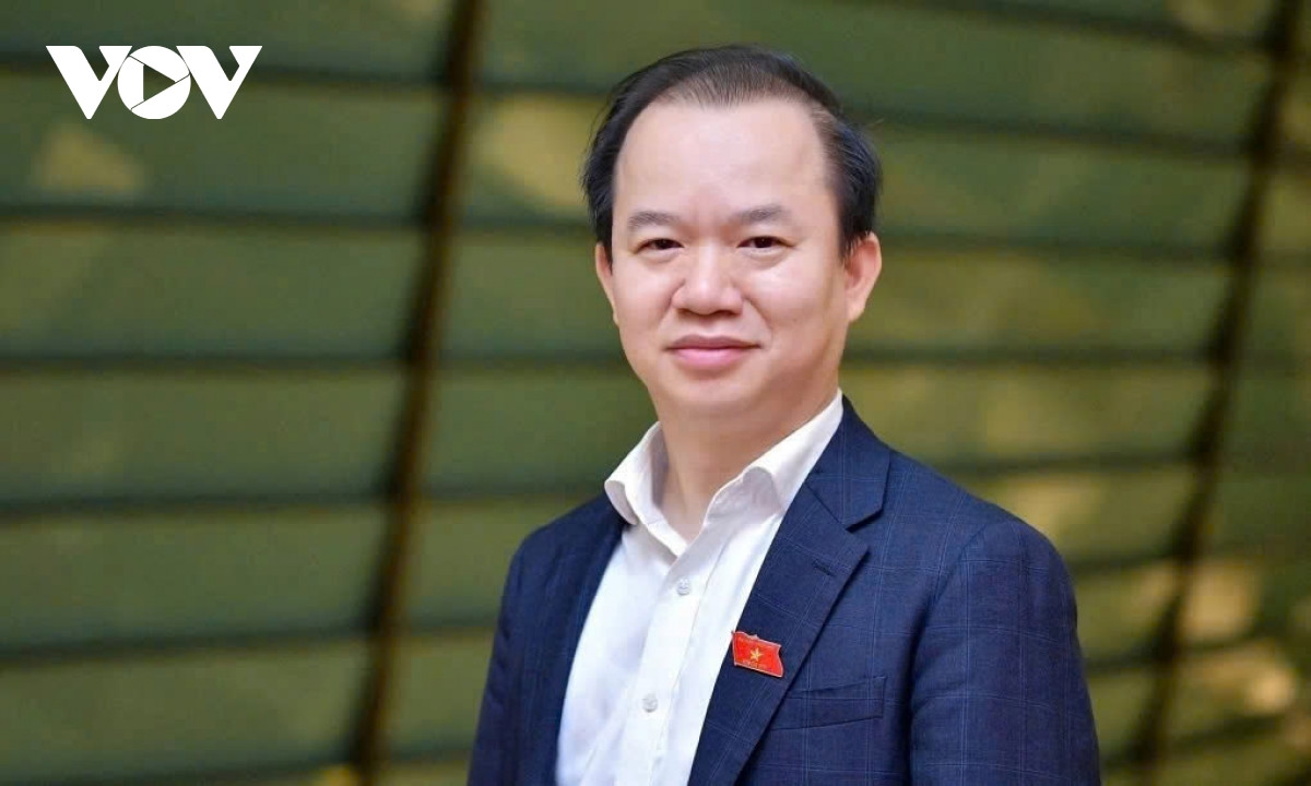 quy định của Đảng là thể chế bản lề bảo đảm vận hành thông suốt hình ảnh 2 quy dinh cua Dang la the che ban le bao dam van hanh thong suot hinh anh 2