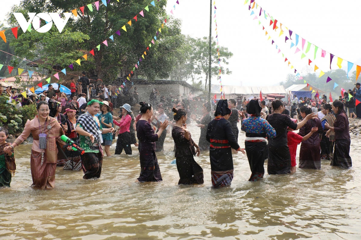 du lịch Điện biên bứt phá từ văn hóa bản địa hình ảnh 3 du lich Dien bien but pha tu van hoa ban dia hinh anh 3