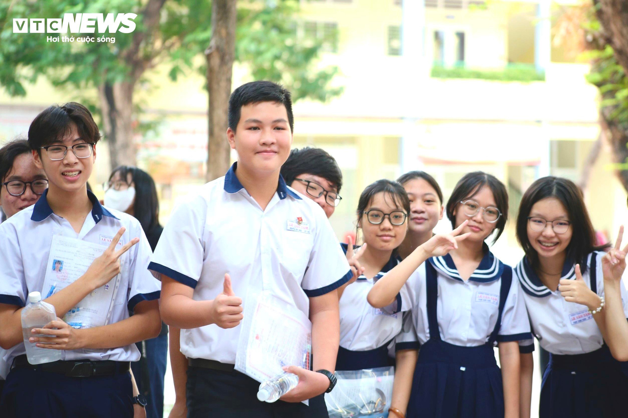 Thí sinh dự kỳ thi vào lớp 10 tại TP.HCM năm 2024. (Ảnh minh họa)