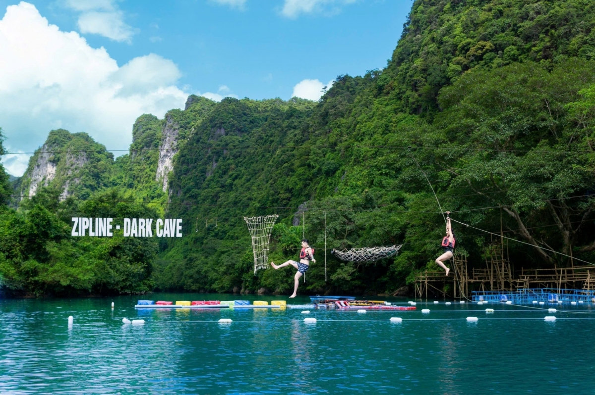 quang tri don hon 730.000 luot khach trong dip nghi le hinh anh 1