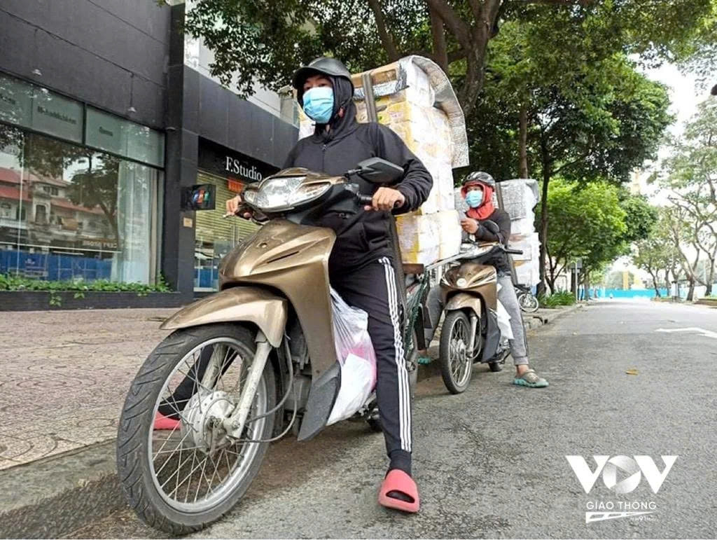 siet xe om, shipper xe xang vung phat thai thap, phuong an chuyen doi ra sao hinh anh 1