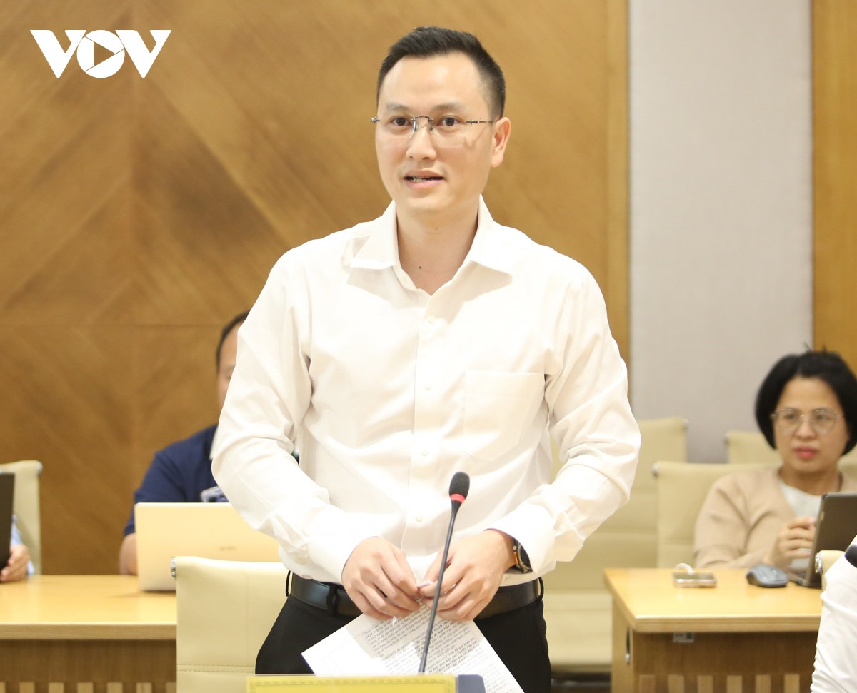 nhiều thuê bao bị khóa sim, số người đi xác thực thông tin chính chủ tăng mạnh hình ảnh 2 nhieu thue bao bi khoa sim, so nguoi di xac thuc thong tin chinh chu tang manh hinh anh 2