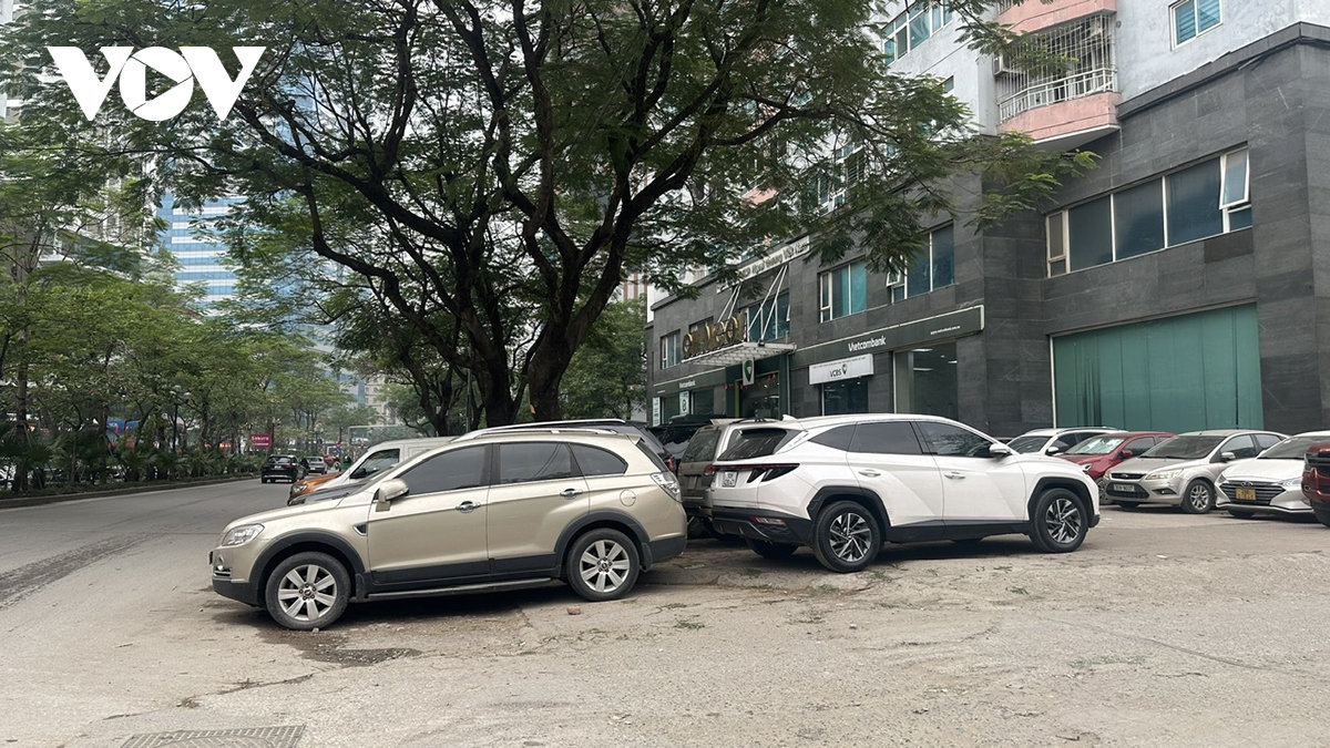 hà nội đề xuất tăng phí sử dụng lòng đường, vỉa hè mức phí cao nhất 400.000đ m2 hình ảnh 1 ha noi de xuat tang phi su dung long duong, via he muc phi cao nhat 400.000d m2 hinh anh 1