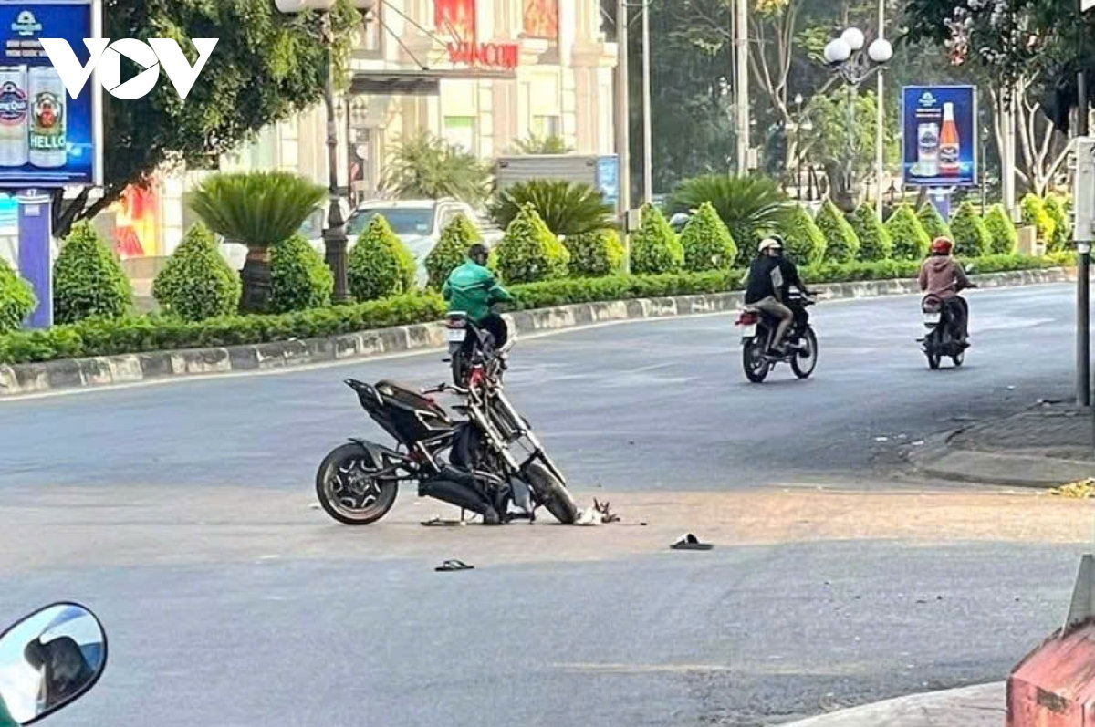 mạnh tay xử lý xe máy điện độ chế gây mất an toàn giao thông ở quảng ngãi hình ảnh 2 manh tay xu ly xe may dien do che gay mat an toan giao thong o quang ngai hinh anh 2