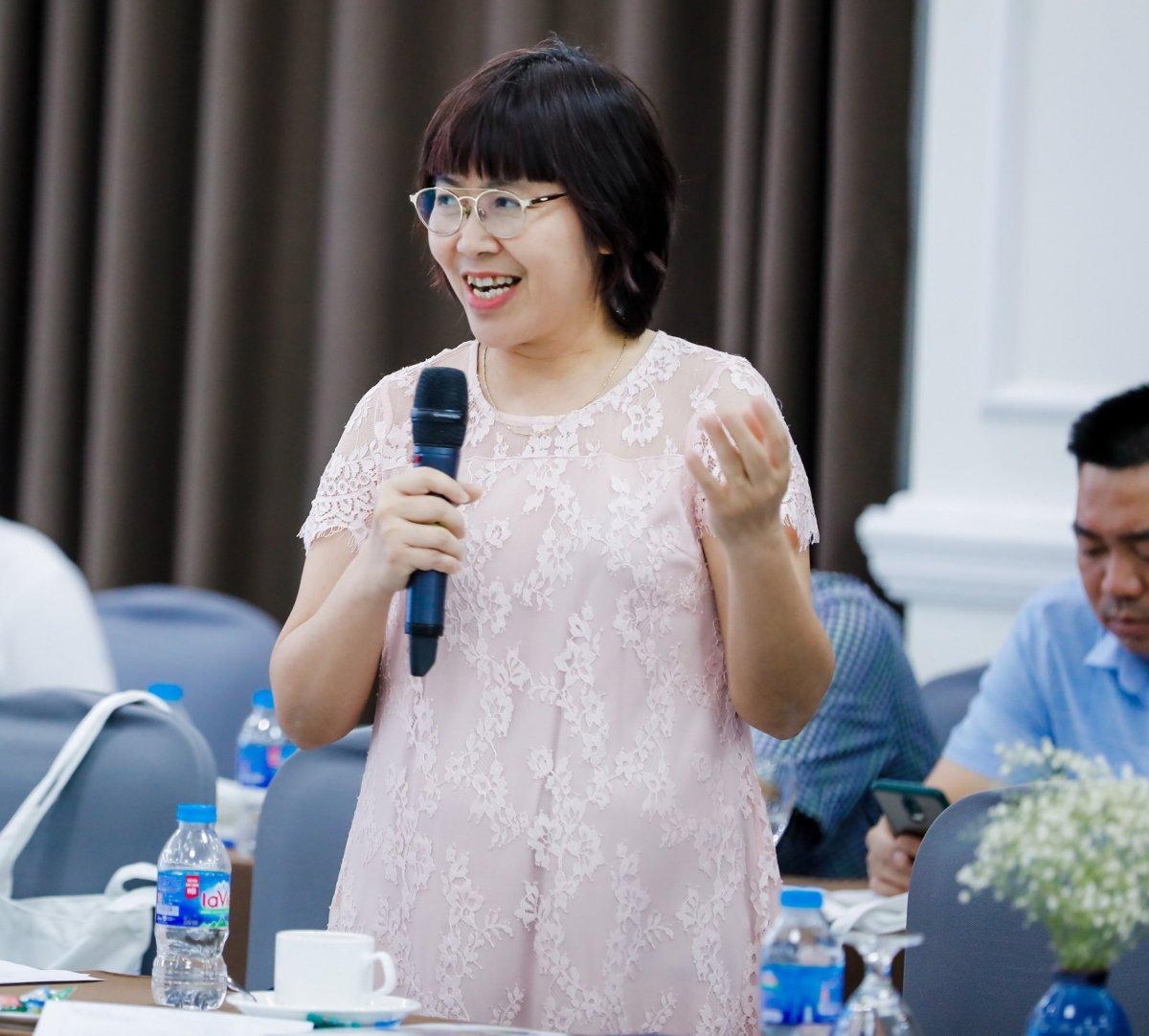dan so gia hoa nhanh, y te viet nam dung truoc ap luc cham soc nguoi cao tuoi hinh anh 2