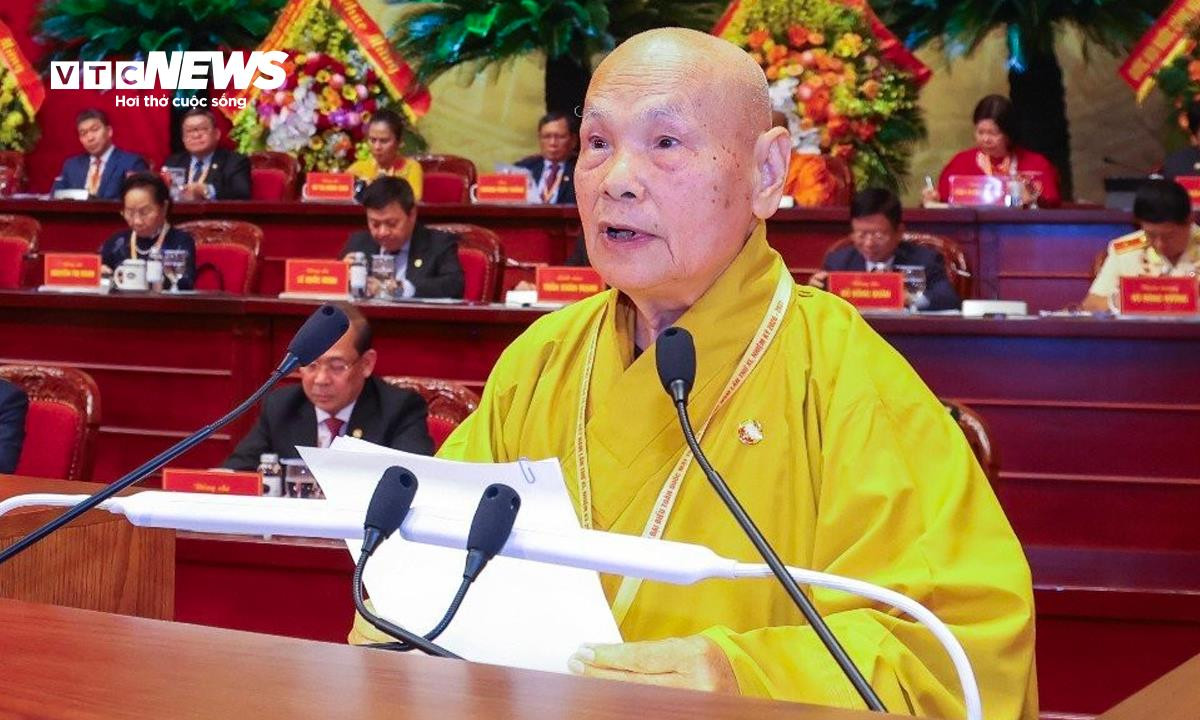 Hòa thượng Thích Thiện Nhơn, Phó Pháp chủ, Chủ tịch Hội đồng Trị sự Giáo hội Phật giáo Việt Nam.