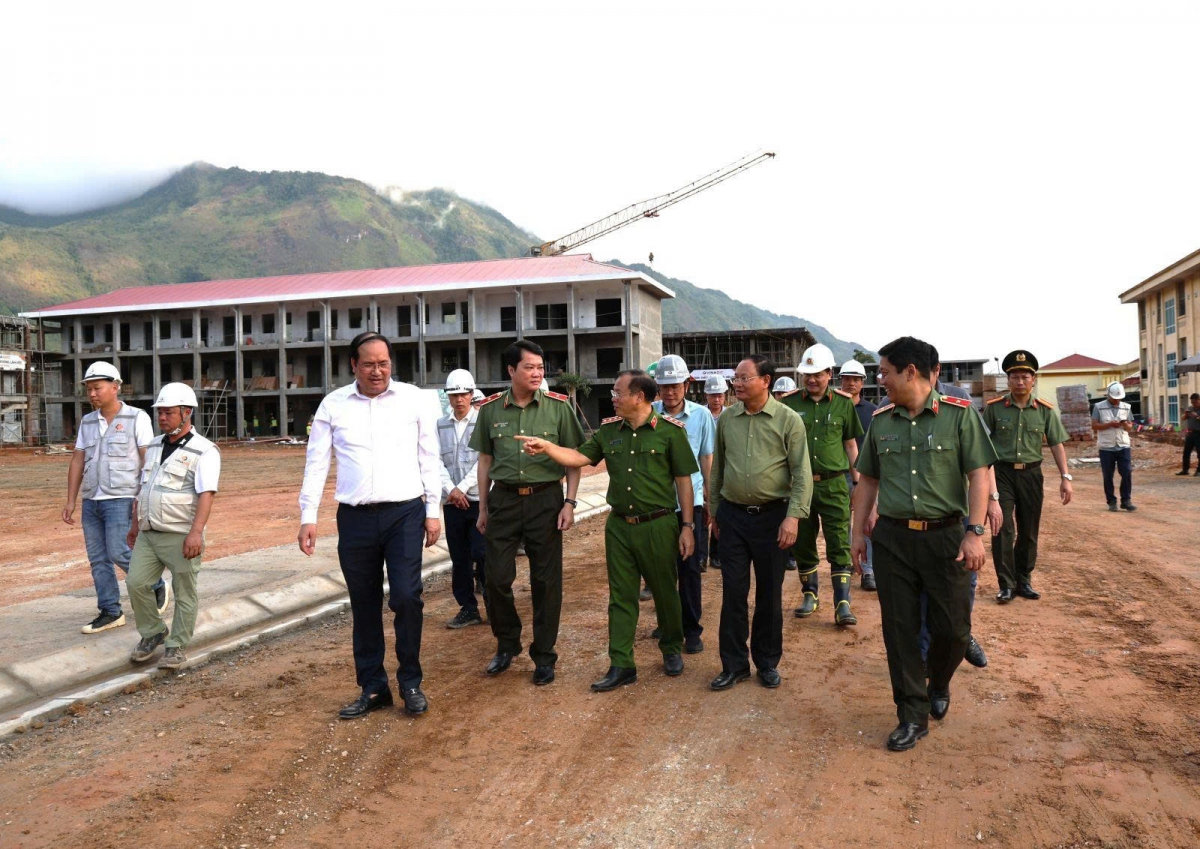 tăng tốc xây trường nội trú liên cấp nơi biên giới lai châu trước mùa mưa hình ảnh 3 tang toc xay truong noi tru lien cap noi bien gioi lai chau truoc mua mua hinh anh 3