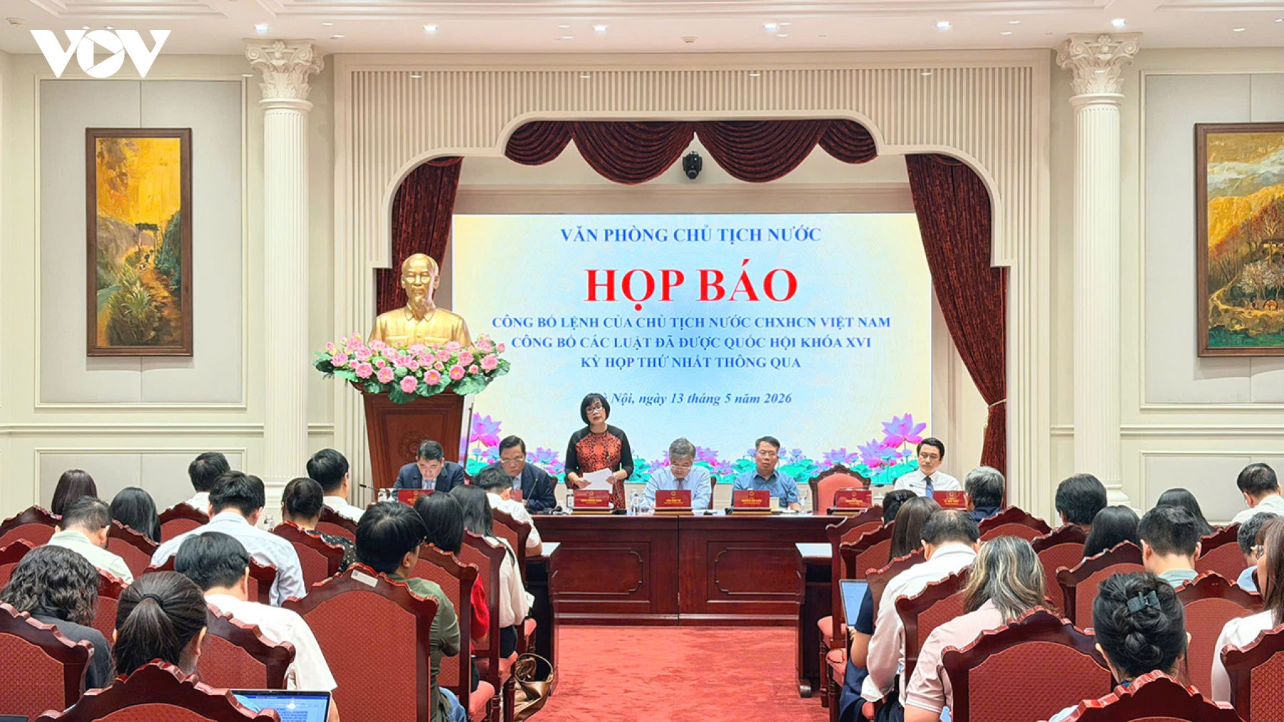 cong bo lenh cua chu tich nuoc ve 9 luat duoc quoc hoi thong qua hinh anh 2
