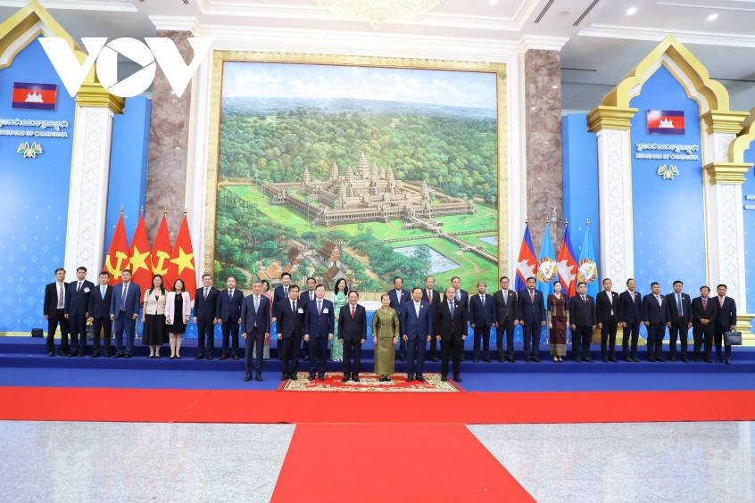 Đồng chí trịnh văn quyết thăm và làm việc tại campuchia hình ảnh 9 Dong chi trinh van quyet tham va lam viec tai campuchia hinh anh 9