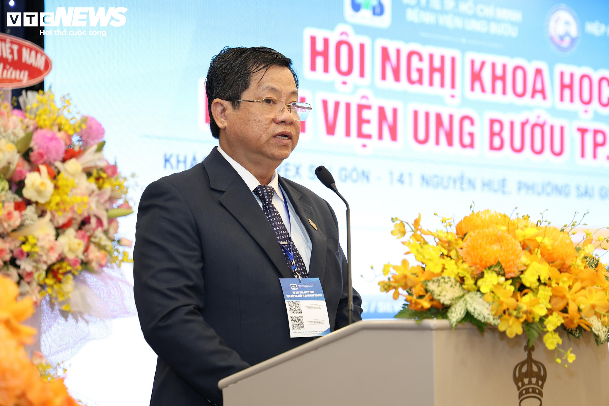 TS.BS Diệp Bảo Tuấn phát biểu tại Hội nghị. (Ảnh: BVCC)