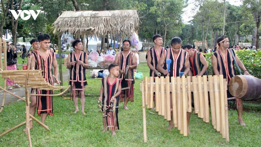 giữ bình yên buôn làng từ thế trận lòng dân hình ảnh 7 giu binh yen buon lang tu the tran long dan hinh anh 7