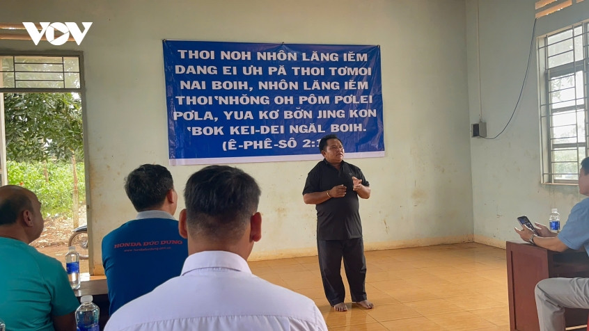 giữ bình yên buôn làng từ thế trận lòng dân hình ảnh 4 giu binh yen buon lang tu the tran long dan hinh anh 4